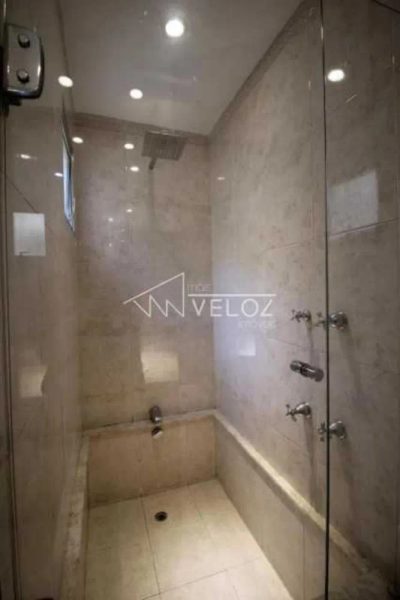 Apartamento, 4 quartos, 215 m² - Foto 1