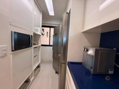Apartamento, 3 quartos, 140 m² - Foto 1