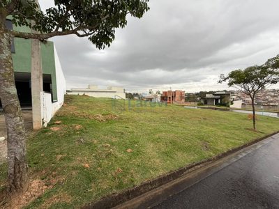 Loteamento e Condomínio, 300 m² - Foto 2