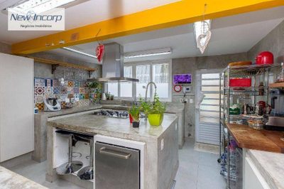 Casa, 3 quartos, 226 m² - Foto 3