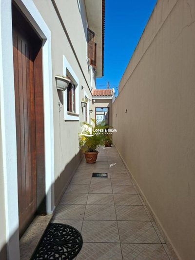 Sobrado, 3 quartos, 128 m² - Foto 2