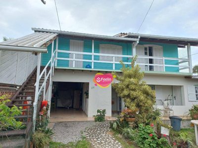 Casa, 5 quartos, 252 m² - Foto 1