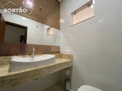 Casa, 1 quarto, 379 m² - Foto 2