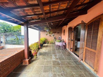 Casa, 4 quartos, 240 m² - Foto 4