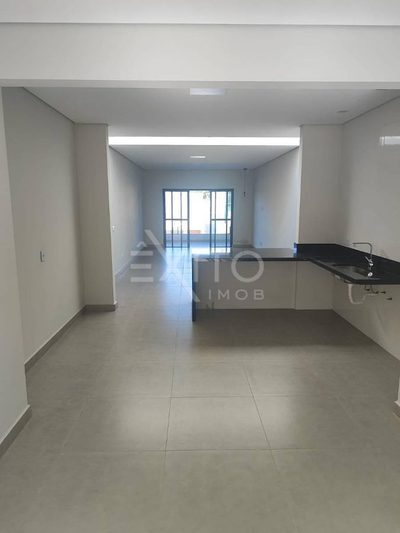 Casa, 3 quartos, 250 m² - Foto 4