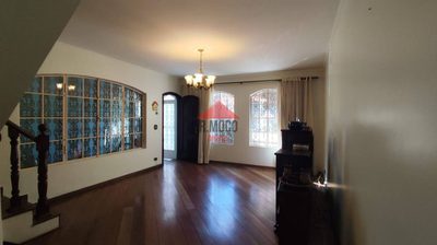 Sobrado, 3 quartos, 200 m² - Foto 1