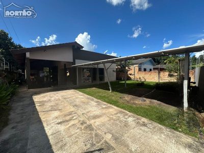 Casa, 4 quartos, 172 m² - Foto 1