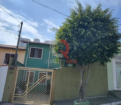 Sobrado, 2 quartos, 70 m² - Foto 1