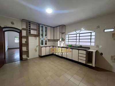 Sobrado, 3 quartos, 210 m² - Foto 3
