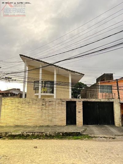 Casa, 6 quartos, 240 m² - Foto 2