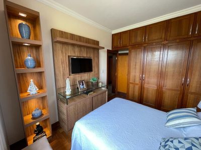 Casa, 5 quartos, 308 m² - Foto 4