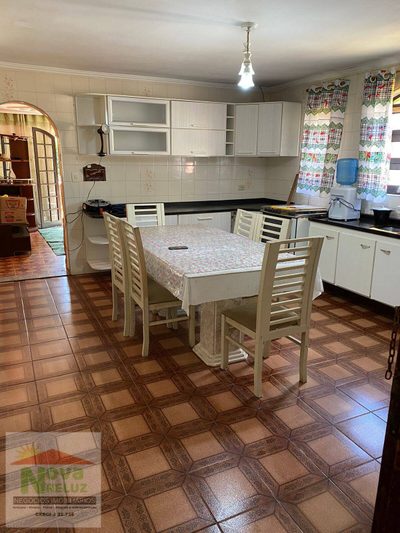 Chácara, 3 quartos, 783 m² - Foto 4
