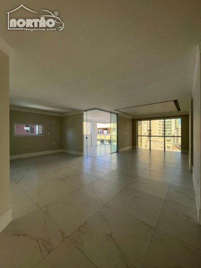 Casa, 4 quartos, 190 m² - Foto 3