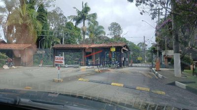 Loteamento e Condomínio, 1500 m² - Foto 4