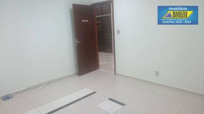 Casa, 1 quarto, 476 m² - Foto 2