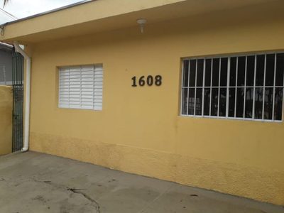 Casa, 2 quartos, 85 m² - Foto 1