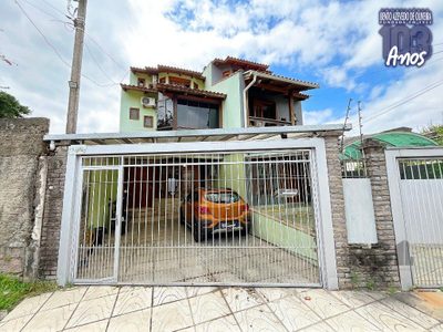 Sobrado, 4 quartos, 218 m² - Foto 1