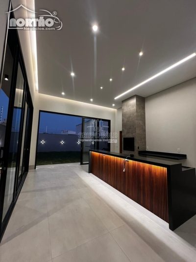 Casa, 4 quartos, 153 m² - Foto 4