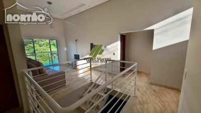 Casa, 5 quartos, 246 m² - Foto 2