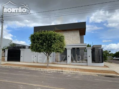 Casa, 4 quartos, 217 m² - Foto 5
