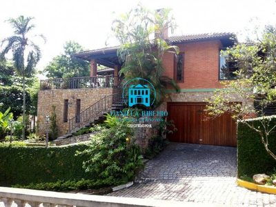 Casa, 6 quartos, 400 m² - Foto 1