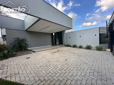 Casa, 4 quartos, 171 m² - Foto 2