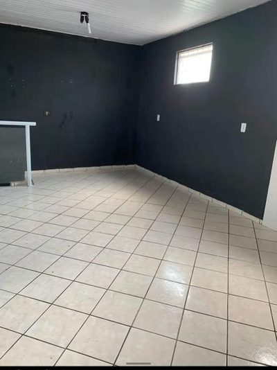 Casa, 2 quartos, 196 m² - Foto 1
