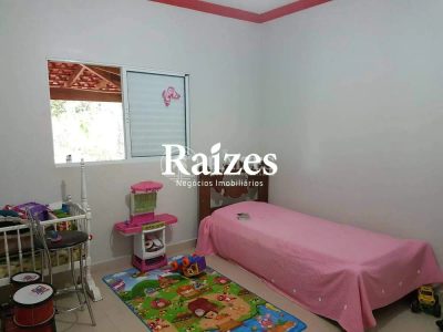 Chácara, 3 quartos, 4934 m² - Foto 1