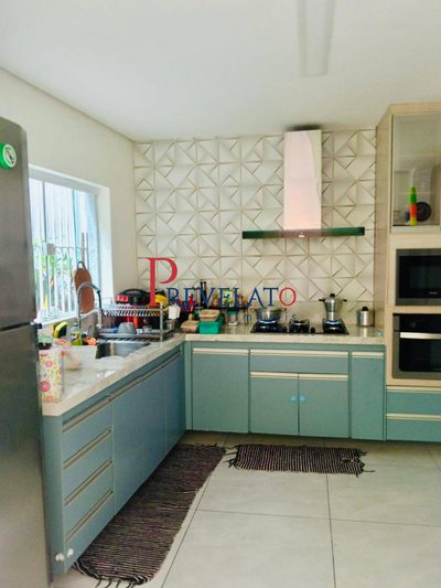 Sobrado, 3 quartos, 250 m² - Foto 1