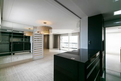 Apartamento, 3 quartos, 156 m² - Foto 1