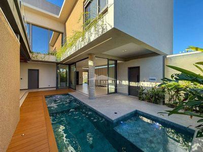 Sobrado, 4 quartos, 330 m² - Foto 1