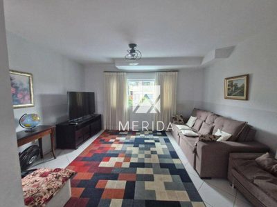 Sobrado, 3 quartos, 196 m² - Foto 1