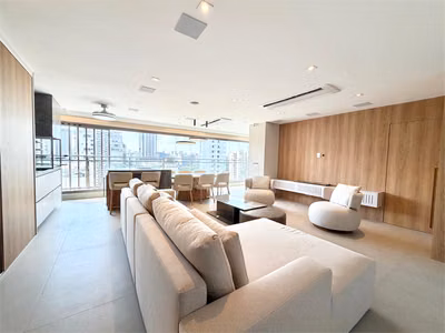 Apartamento, 3 quartos, 154 m² - Foto 2