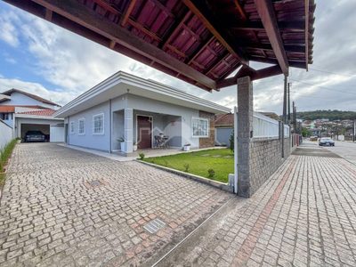 Casa, 3 quartos, 164 m² - Foto 1