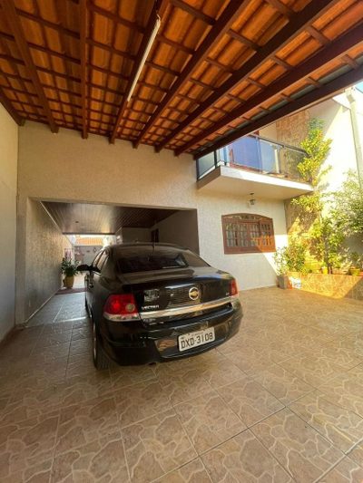Casa, 2 quartos, 200 m² - Foto 1
