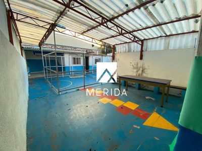 Casa, 2 quartos, 200 m² - Foto 1