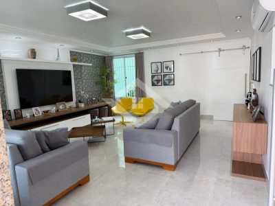 Casa, 6 quartos, 305 m² - Foto 2