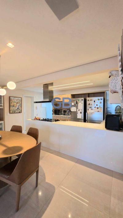 Apartamento, 3 quartos, 150 m² - Foto 2