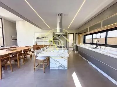Casa, 3 quartos, 285 m² - Foto 4