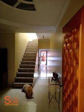 Casa, 3 quartos, 180 m² - Foto 1