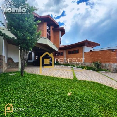 Casa, 5 quartos, 185 m² - Foto 2