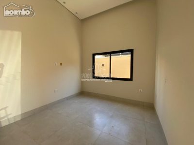 Casa, 1 quarto, 178 m² - Foto 2