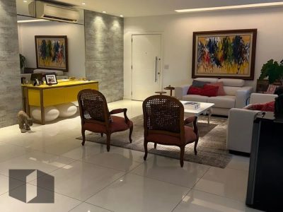 Apartamento, 3 quartos, 215 m² - Foto 1