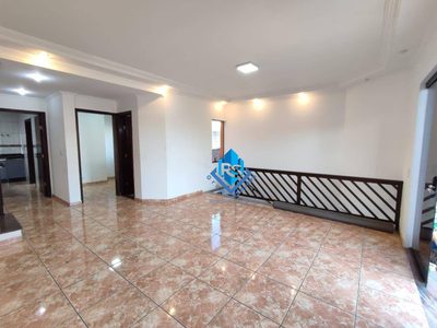 Sobrado, 4 quartos, 250 m² - Foto 3