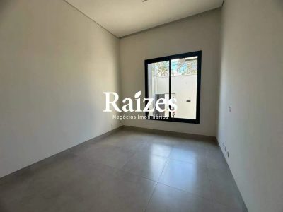 Casa, 3 quartos, 210 m² - Foto 2