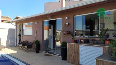 Sobrado, 3 quartos, 211 m² - Foto 1