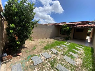 Casa, 3 quartos, 180 m² - Foto 1