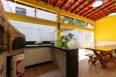 Casa, 3 quartos, 241 m² - Foto 4