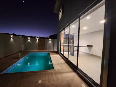 Casa, 3 quartos, 200 m² - Foto 1