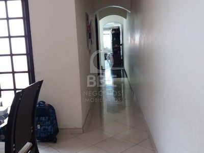 Sobrado, 3 quartos, 347 m² - Foto 2